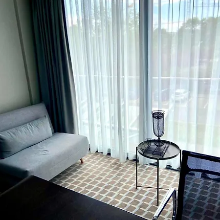 Marine 216 Seaview Apartament